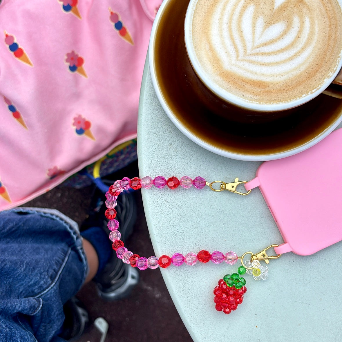 FRAISE Bijou de portable